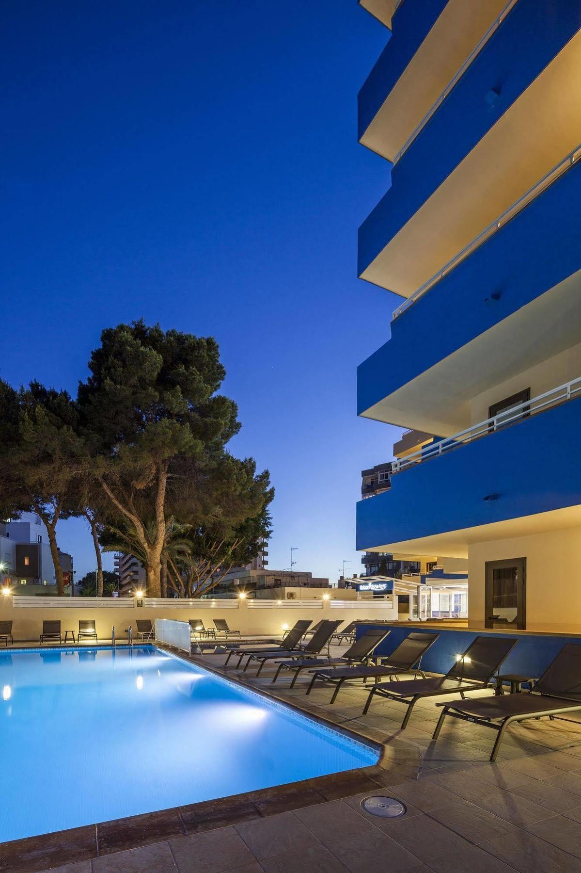 بلايا دي أون بوسا Ibiza Heaven Apartments (Adults Only) المظهر الخارجي الصورة