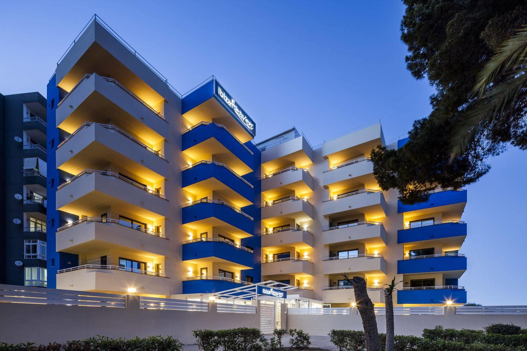 بلايا دي أون بوسا Ibiza Heaven Apartments (Adults Only) المظهر الخارجي الصورة